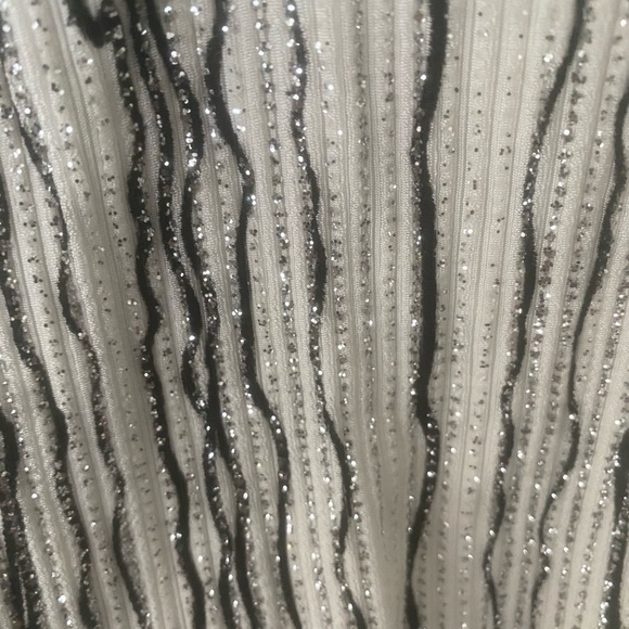 Alex Evenings Top or Cover-White w/ Black & Sparkle Silver Slimming Stripes. - Picture 9 of 10